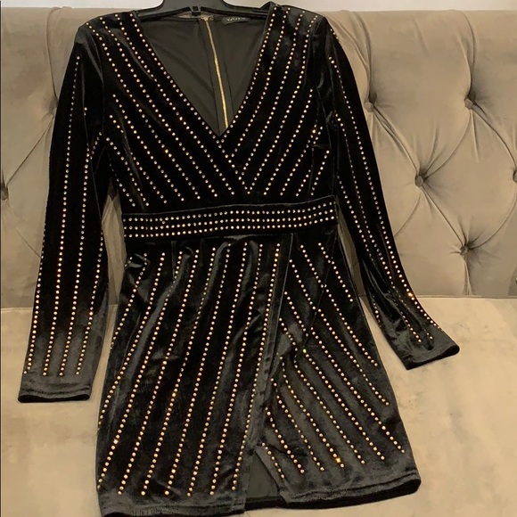 Ya Ya & Co. Velvet Long Sleeves Mini dress - Picture 2 of 11